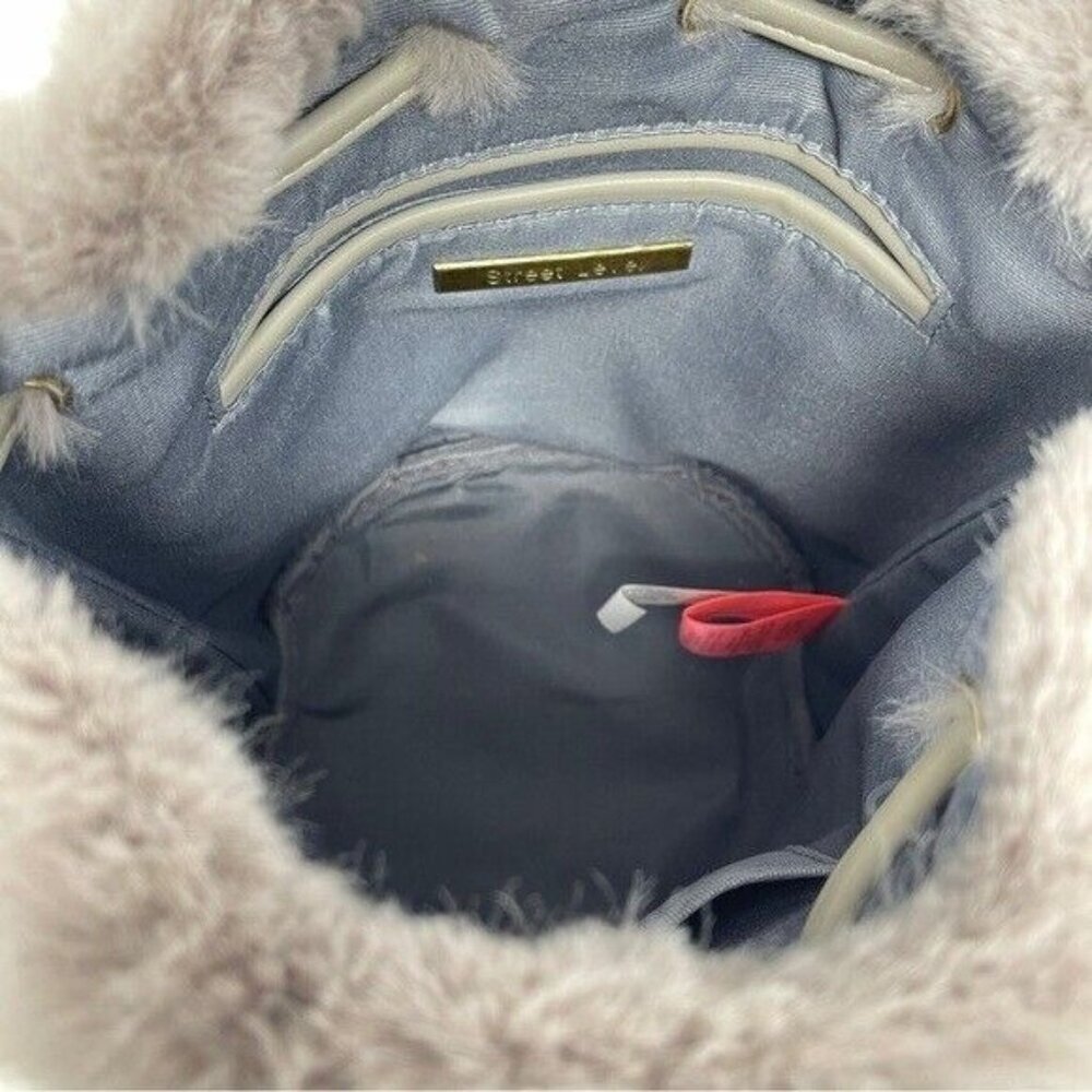 Street Level Plush Faux Fur Grey Bucket Bag Small Crossbody Bag - Picture 10 of 11